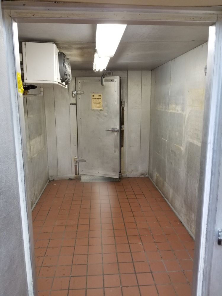 Jefferson City Restaurant: 223 E Broadway Blvd, Jefferson City, TN 37760